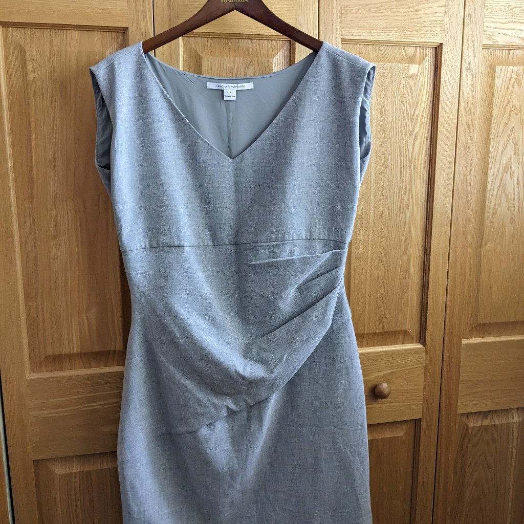 Diane Von Furstenberg Gray Bevin Ruched Sheath Dress Sz 14